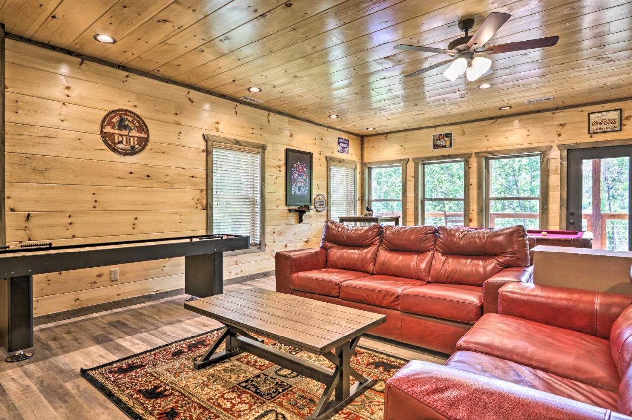 Modern Cabin With Hot Tub And Game Room In Gatlinburg! 外观 照片