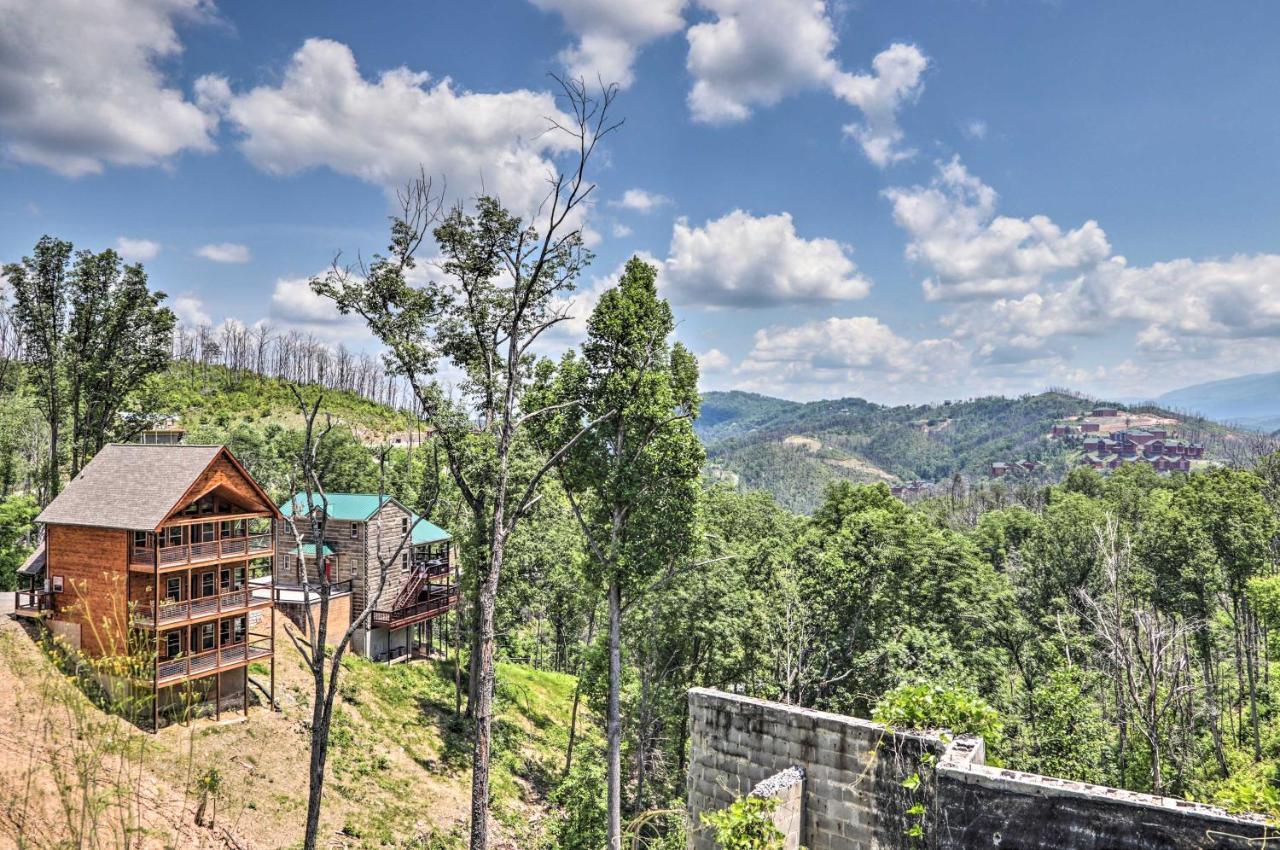 Modern Cabin With Hot Tub And Game Room In Gatlinburg! 外观 照片